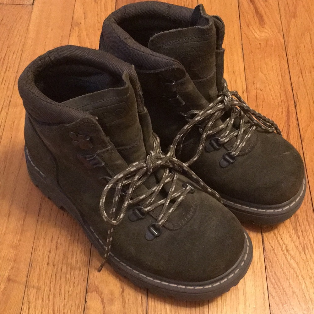 Vintage 1990’s Aldo boots